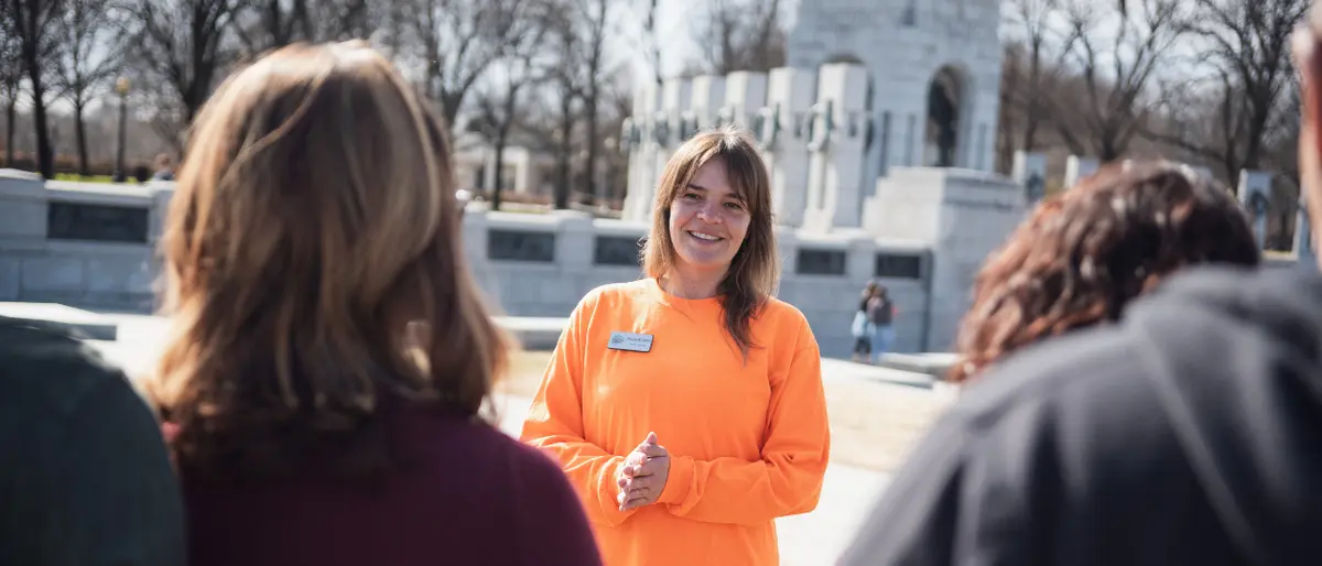 A guided tour of the WWII Memorial