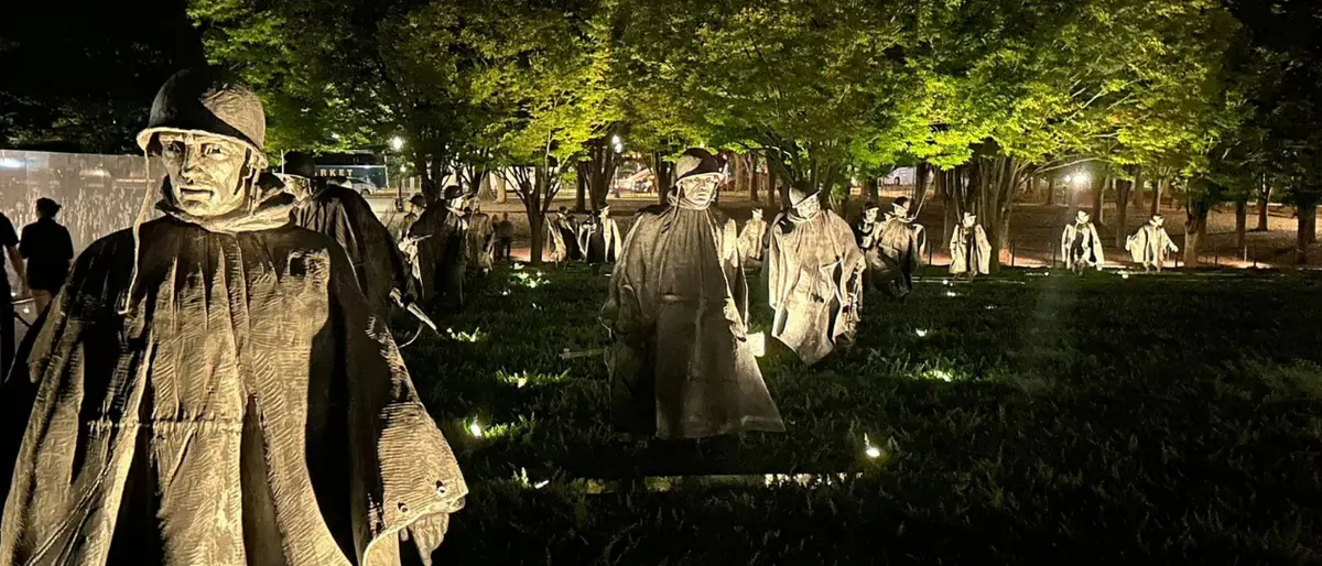 Evening National Mall Tour with Lincoln Undercroft Tickets